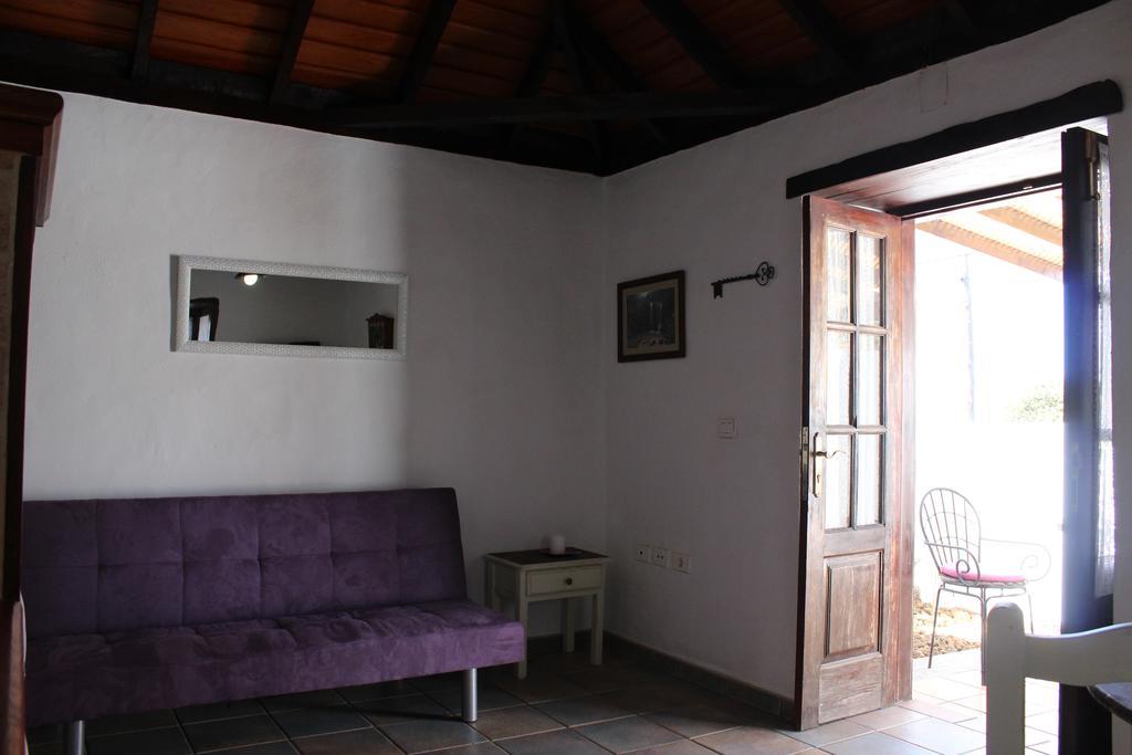 Hostal Casitas La Montañita El Paso Habitación foto