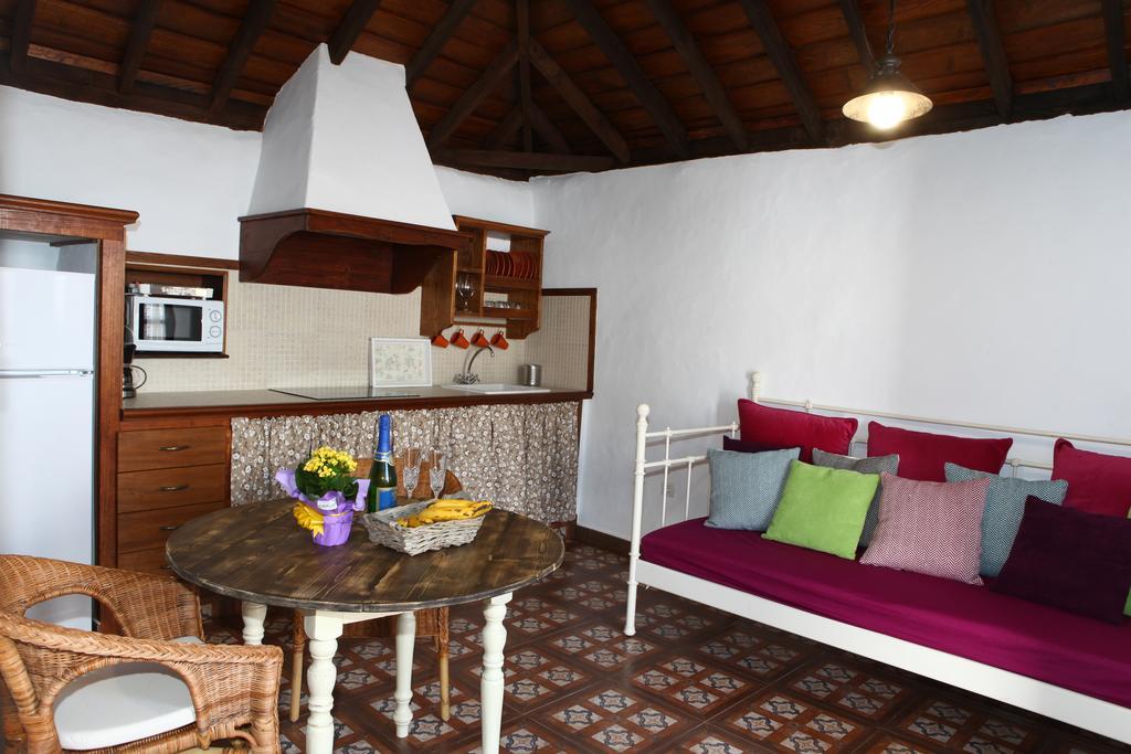 Hostal Casitas La Montañita El Paso Exterior foto